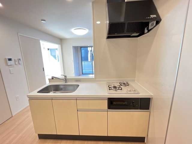 ��ʌ�����s�˒˓�S���ڂ̃A�p�[�g�̃L�b�`��