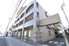 ��ʌ��������܎s��{����ؒ��R����33�̃}���V�����̌����O��