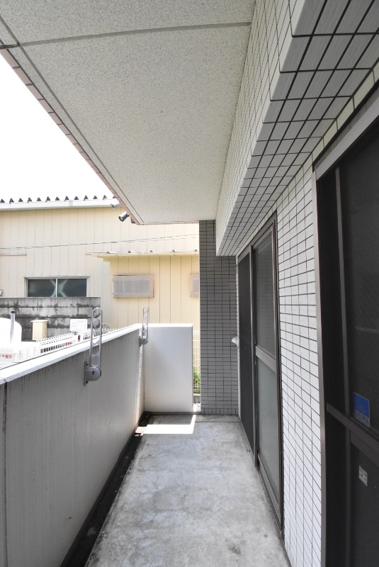 ��ʌ�����s�؂S���ڂ̃}���V�����̃o���R�j�[