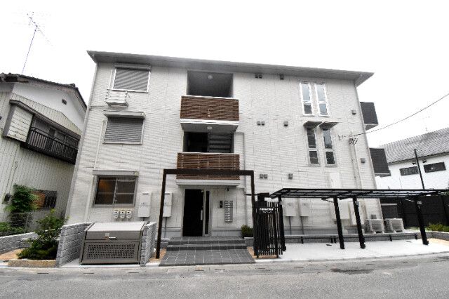 ��ʌ��������܎s��{��听���P����564-1�̃A�p�[�g�̌����O��