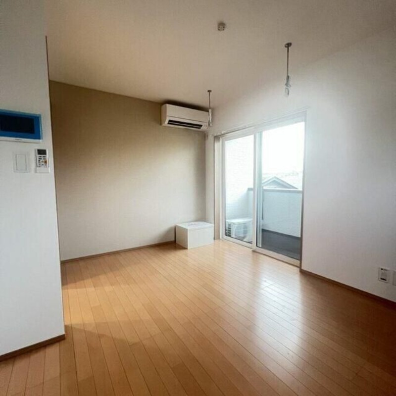 ��ʌ��������܎s����厚�w��̃A�p�[�g�̂��̑������E�X�y�[�X