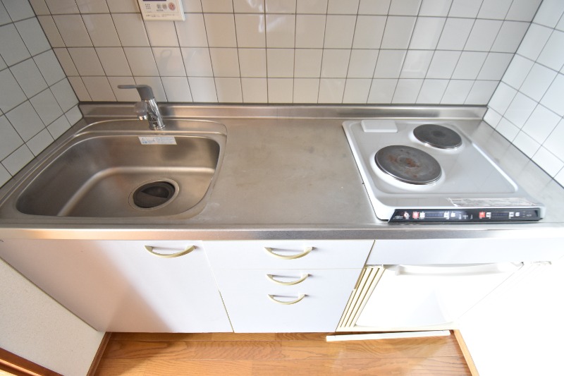 ��ʌ������s�����U���ڂ̃}���V�����̃L�b�`��