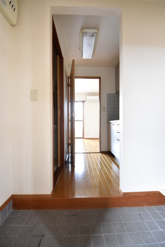 ��ʌ������s�����U���ڂ̃}���V�����̌���