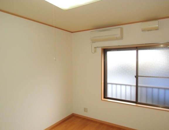 ��ʌ�����s�씵���J�S���ڂ̃A�p�[�g�̂��̑������E�X�y�[�X