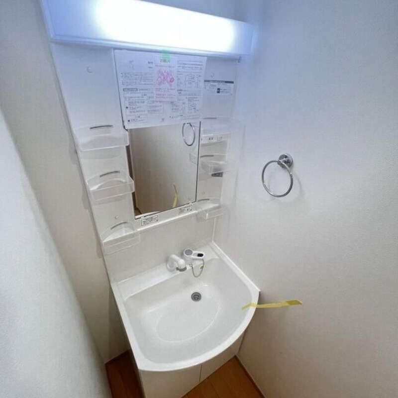 ��ʌ��������܎s����厚�w��̃A�p�[�g�̐��ʏ�