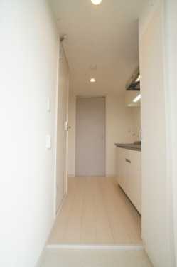 ��ʌ��z�J�s��z�J�R���ڂ̃}���V�����̌���