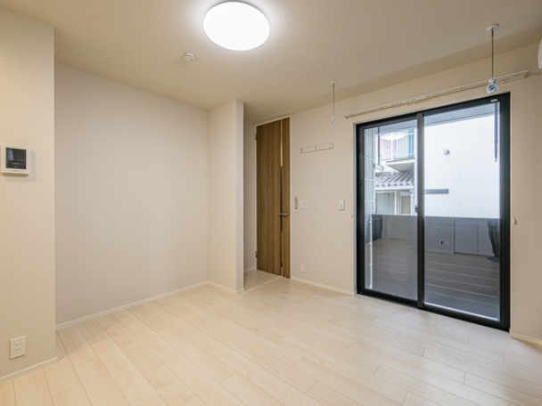 ��ʌ������s�����S���ڂ̃}���V�����̂��̑������E�X�y�[�X