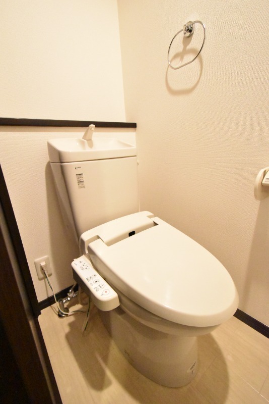 ��ʌ��z�J�s���C�N�^�E���Q���ڂ̃A�p�[�g�̃g�C��