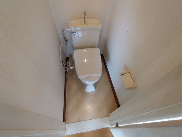 ��ʌ�����s������U���ڂ̃}���V�����̃g�C��