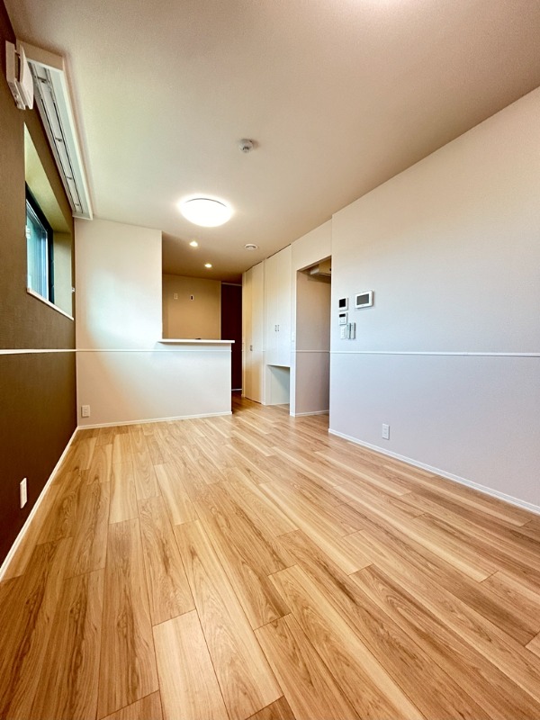 ��ʌ��������܎s���l�J�Q���ڂ̃}���V�����̋����E���r���O