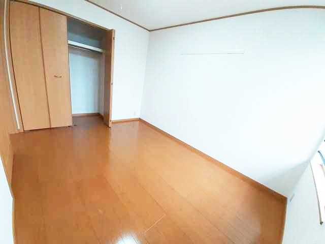 ��ʌ�����s�厚���s�̍��݂̃A�p�[�g�̂��̑������E�X�y�[�X