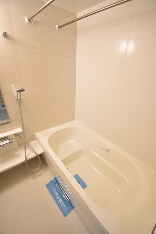 ��ʌ��������܎s�΋擌�Y�a�T���ڂ̃}���V�����̃o�X