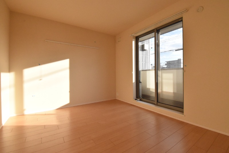 ��ʌ��������܎s�΋擌�Y�a�T���ڂ̃}���V�����̂��̑������E�X�y�[�X