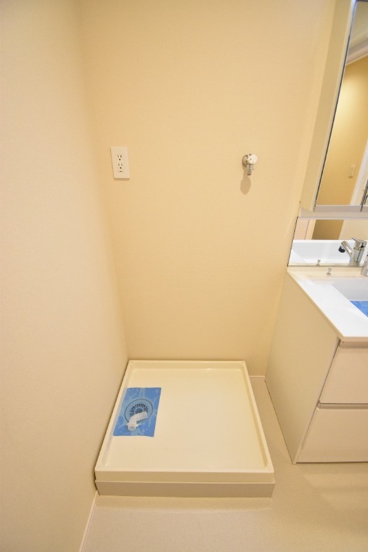 ��ʌ��������܎s�΋擌�Y�a�T���ڂ̃}���V�����̂��̑�