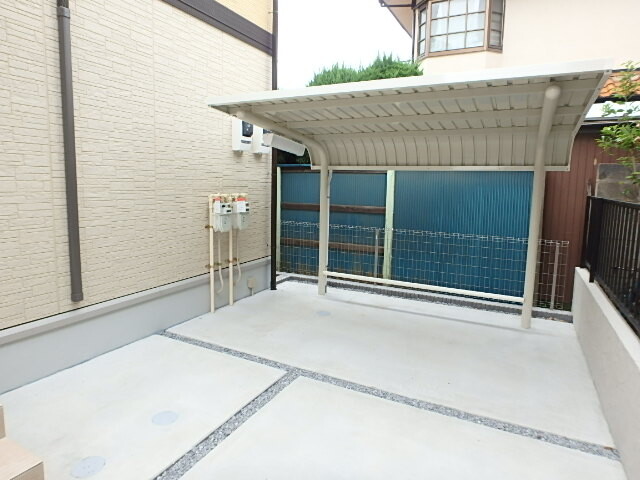 ��ʌ��������܎s��{��g�~���S���ڂ̃A�p�[�g�̂��̑�