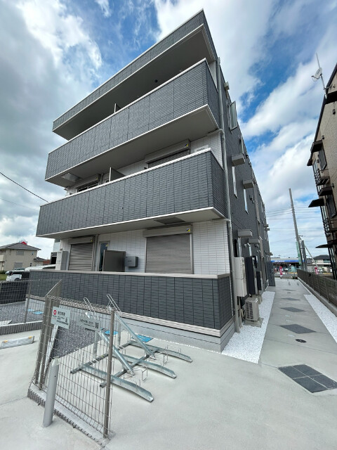 ��ʌ��������܎s���搼��{�R���ڂ̃A�p�[�g�̌����O��