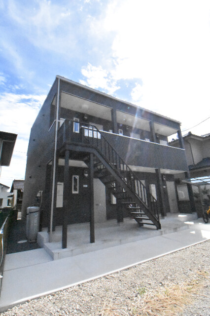 ��ʌ������s���v��̃A�p�[�g�̃G���g�����X