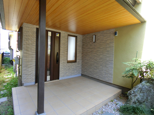 ��ʌ�����s�˒˓��R���ڂ̈�ˌ��ẴG���g�����X