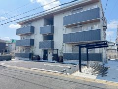 ��ʌ��z�J�s���������̃A�p�[�g�̌����O��