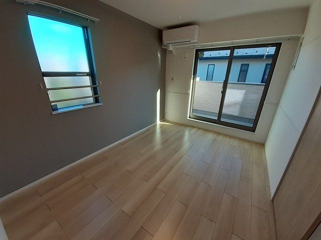 ��ʌ�����s�O�c�a�Q���ڂ̃A�p�[�g�̂��̑������E�X�y�[�X