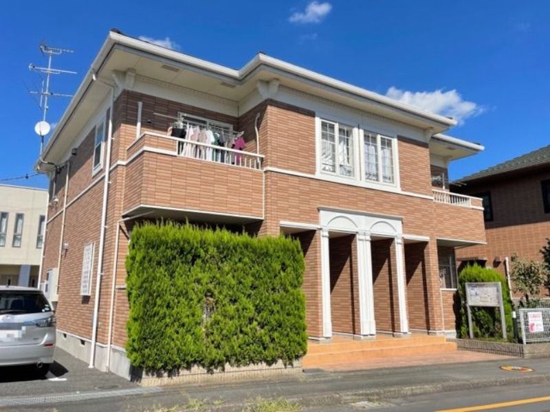 ��ʌ���ˎs���x���̃A�p�[�g�̌����O��