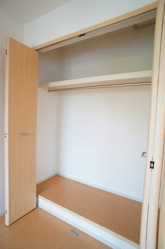 ��ʌ��k�����S�������厚�����̃A�p�[�g�̎��[