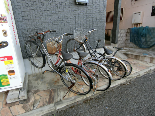 ��ʌ��������܎s�΋�厚��Ԗ؂̃A�p�[�g�̂��̑�