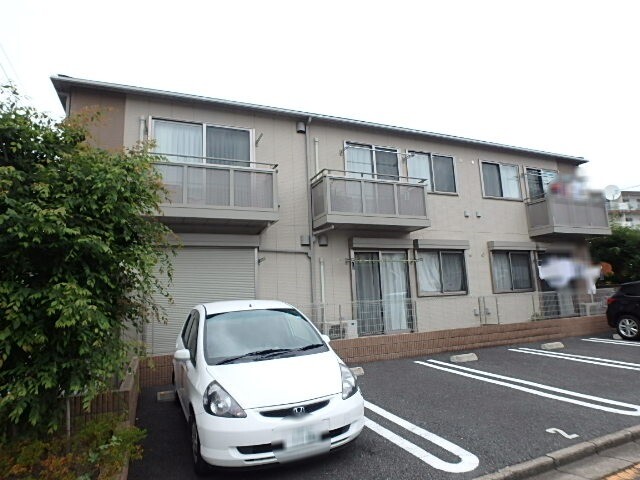 ��ʌ��������܎s�Y�a����P���ڂ̃A�p�[�g�̒��ԏ�