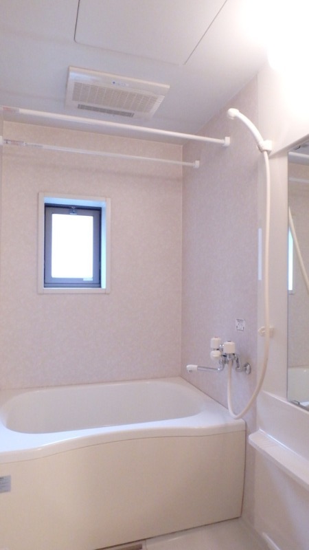 ��ʌ�����s�厚���s�̃A�p�[�g�̃o�X