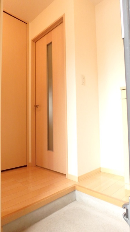 ��ʌ�����s�厚���s�̃A�p�[�g�̌���