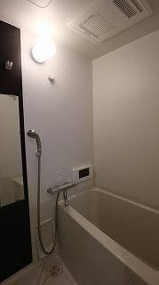 ��ʌ��������܎s����O���U���ڂ̃A�p�[�g�̃o�X