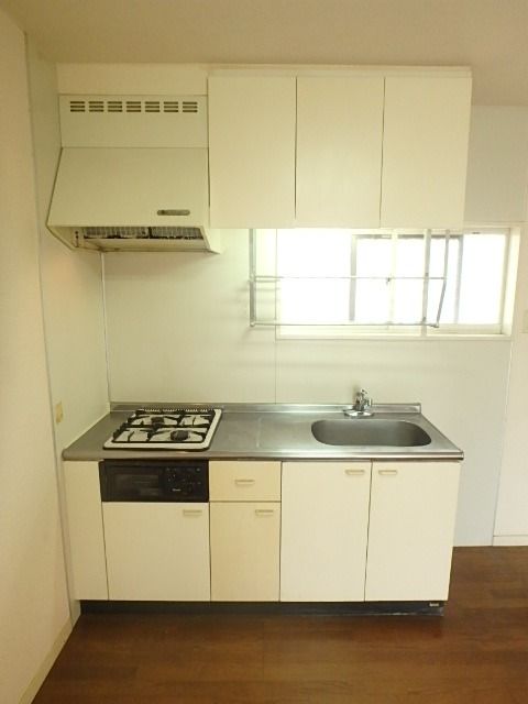 ��ʌ��������܎s�������a�c���P���ڂ̃A�p�[�g�̃L�b�`��