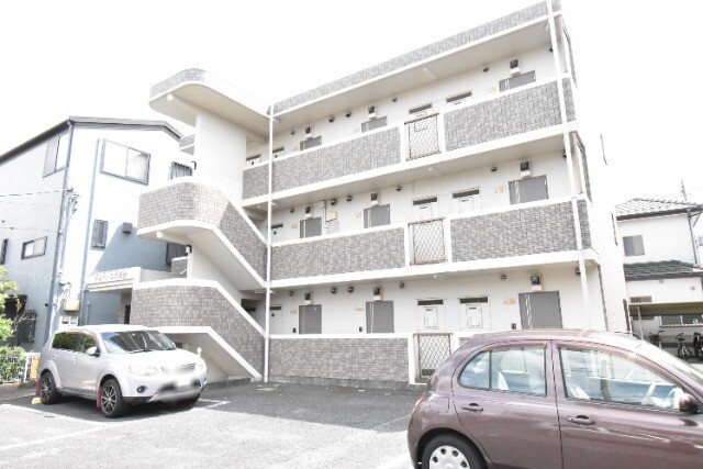 ��ʌ�����s�k����P����5-22�̃}���V�����̌����O��