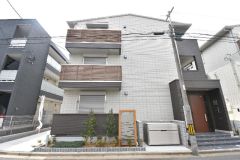 ��ʌ��������܎s�Y�a��j���J�Q���ڂ̃A�p�[�g�̌����O��