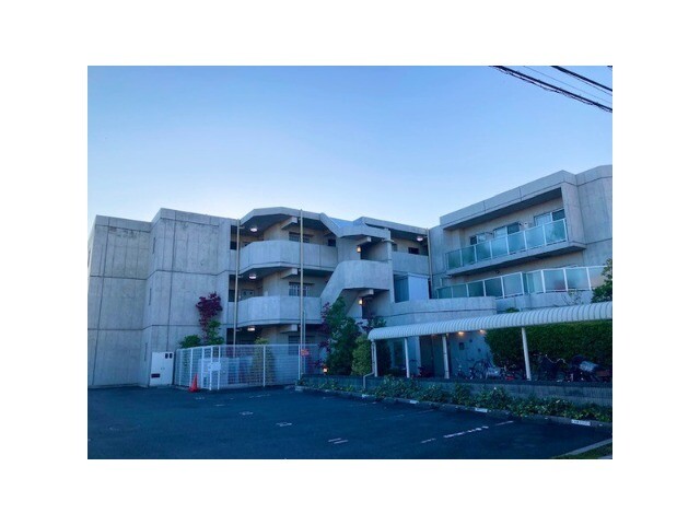 ��ʌ�����s������S����23-1�̃}���V�����̌����O��