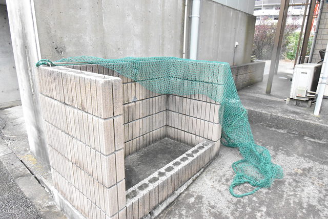 ��ʌ�����s�厚���̃A�p�[�g�̂��̑�