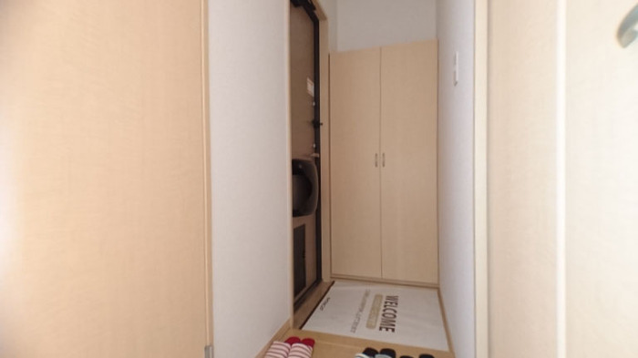 ��ʌ�����s������U���ڂ̃A�p�[�g�̌���