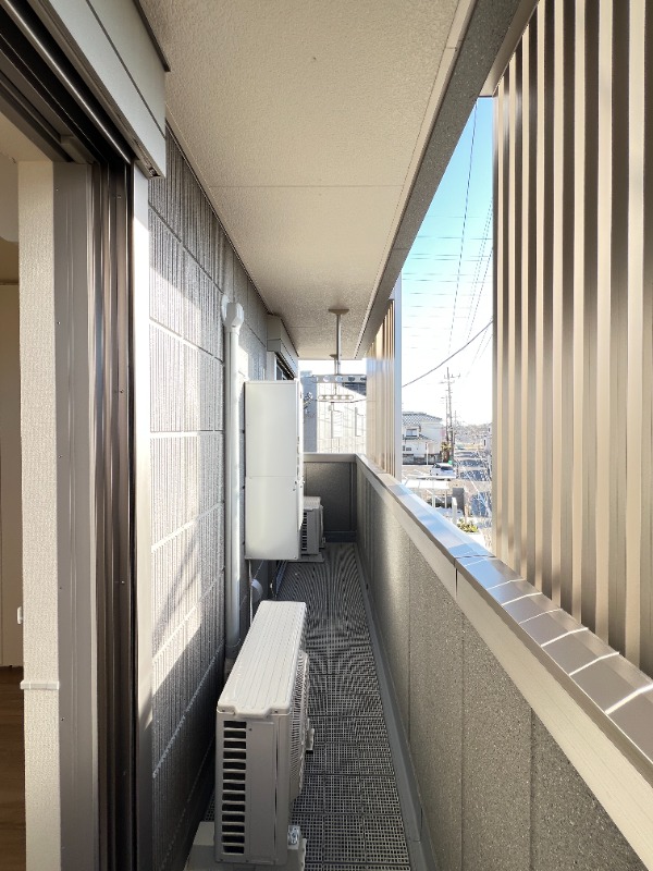 ��ʌ��g��s����Q���ڂ̃}���V�����̃o���R�j�[