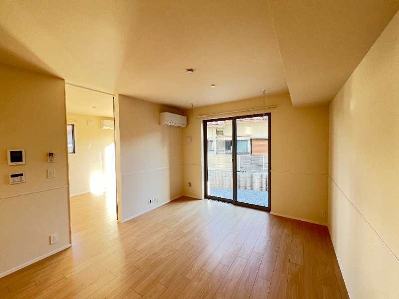 ��ʌ��g��s����Q���ڂ̃}���V�����̋��ԁE���r���O