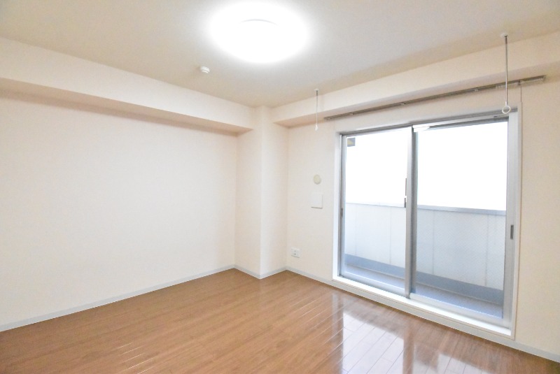 ��ʌ��z�J�s���C�N�^�E���W���ڂ̃}���V�����̂��̑������E�X�y�[�X