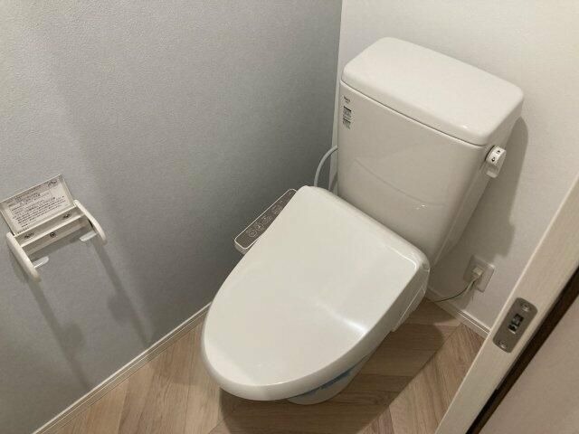 ��ʌ��z�J�s���C�N�^�E���T���ڂ̃A�p�[�g�̃g�C��