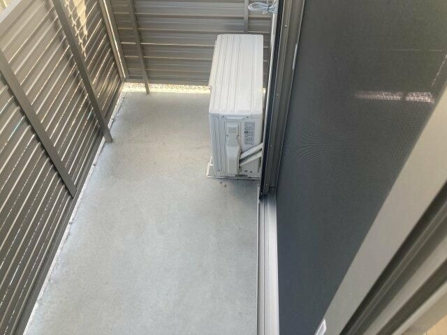 ��ʌ��z�J�s���C�N�^�E���T���ڂ̃A�p�[�g�̃o���R�j�[