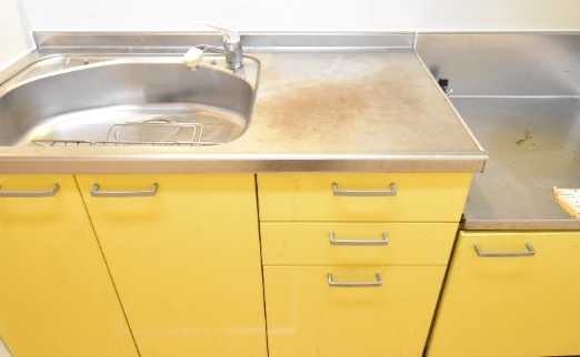 ��ʌ��������܎s�΋擌�Y�a�U���ڂ̃A�p�[�g�̃L�b�`��