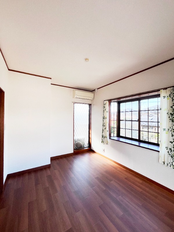 ��ʌ������s���v��̃A�p�[�g�̂��̑������E�X�y�[�X