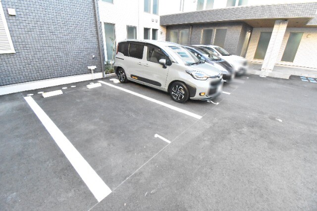 ��ʌ��������܎s�Y�a��ݒ��T���ڂ̃}���V�����̒��ԏ�