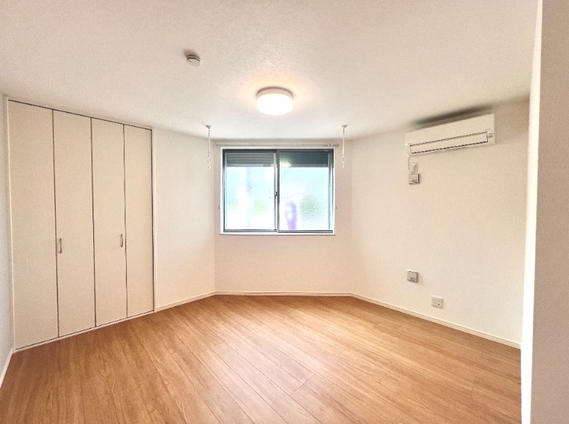 ��ʌ��������܎s��΋擌��΂Q���ڂ̃A�p�[�g�̋��ԁE���r���O