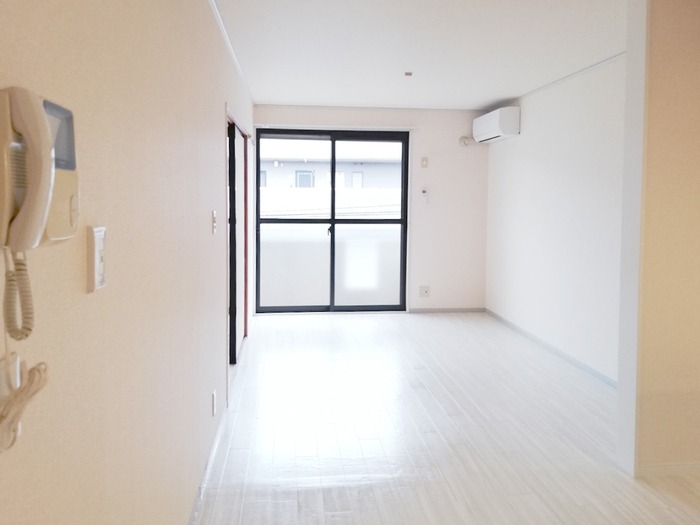 ��ʌ��������܎s�΋�n��P���ڂ̃A�p�[�g�̋��ԁE���r���O