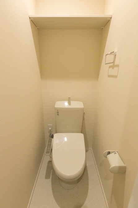 ��ʌ�����s�����R���ڂ̃}���V�����̃g�C��