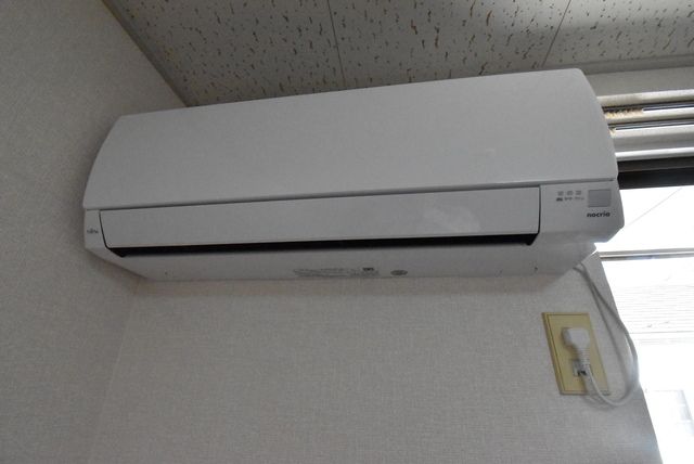 ��ʌ�����s�˒˓��Q���ڂ̃A�p�[�g�̂��̑��ݔ�