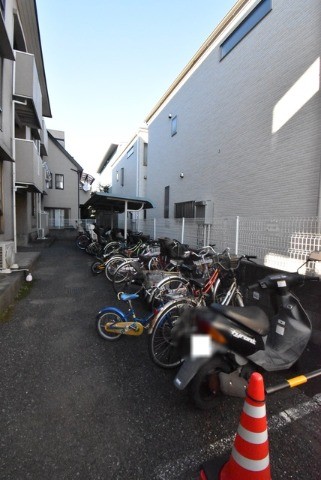 ��ʌ�����s�˒˓��Q���ڂ̃A�p�[�g�̂��̑�